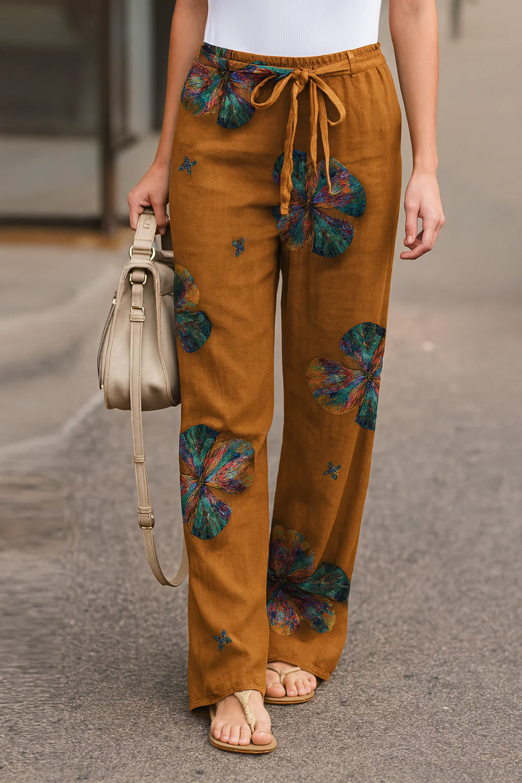 PANTALON ESTILO FLORAL