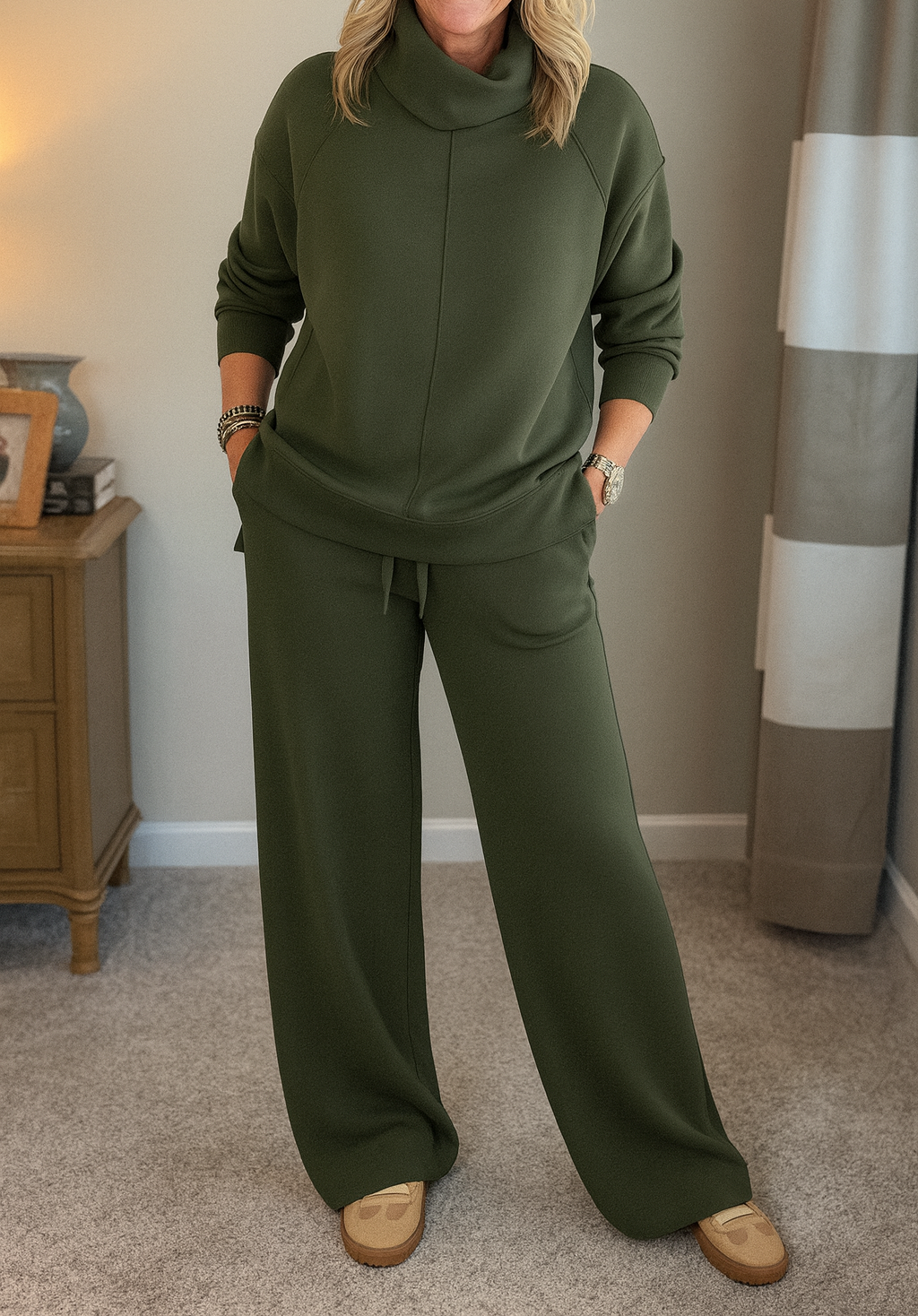 AURORA | CONJUNTO DOS PIEZAS CON CUELLO ALTO COZY CASUAL