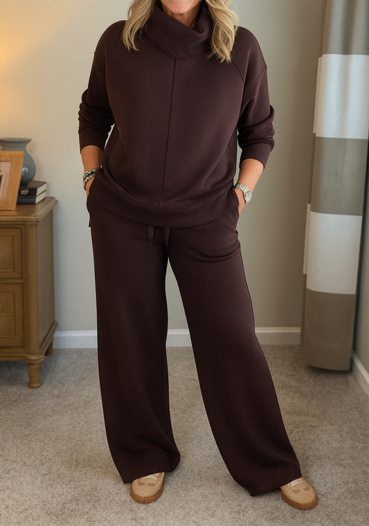 AURORA | CONJUNTO DOS PIEZAS CON CUELLO ALTO COZY CASUAL