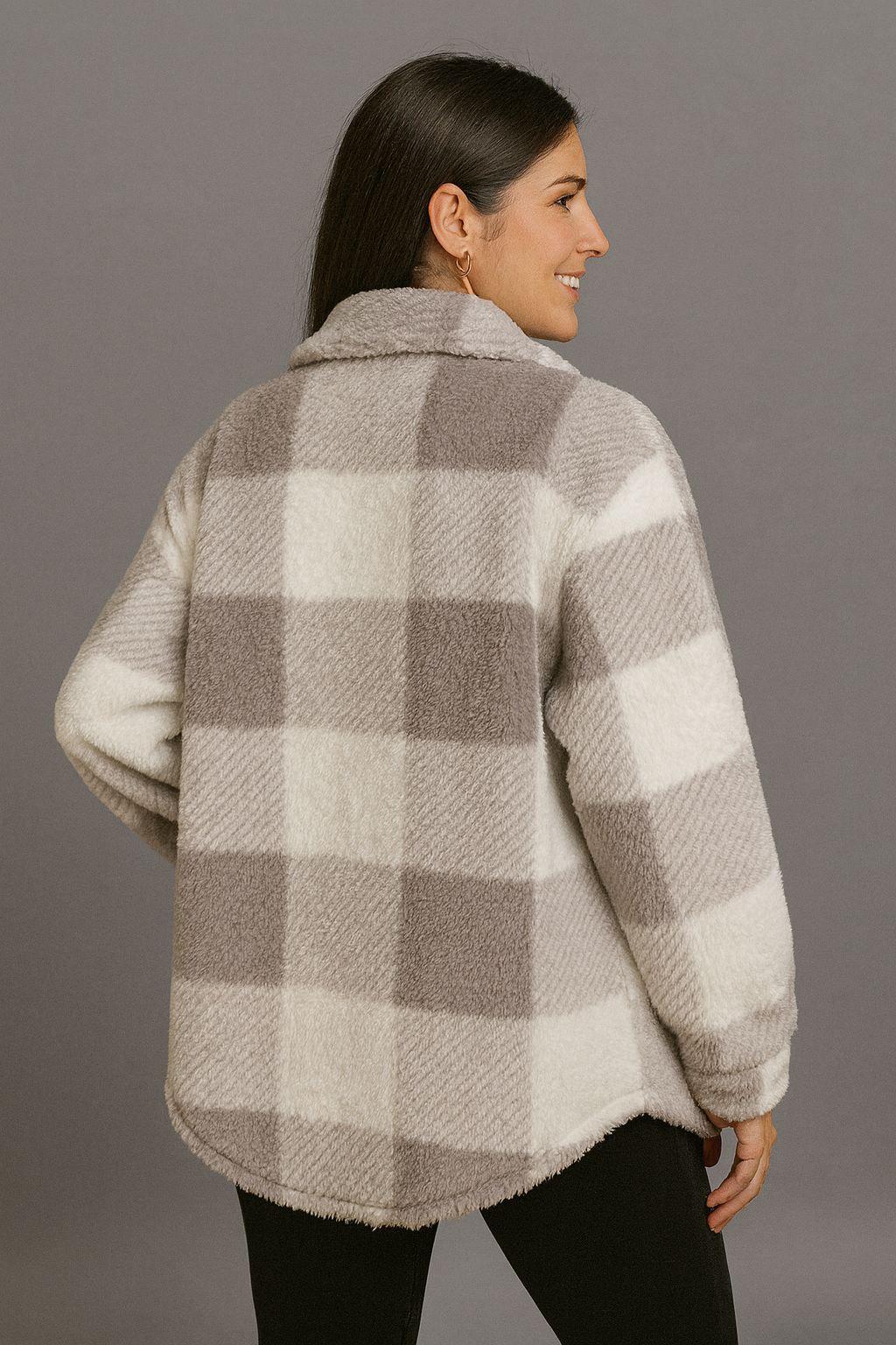 CHAQUETA NUBE INVERNAL SUAVIDAD, ESTILO Y CALIDEZ UN SOLO DISEÑO