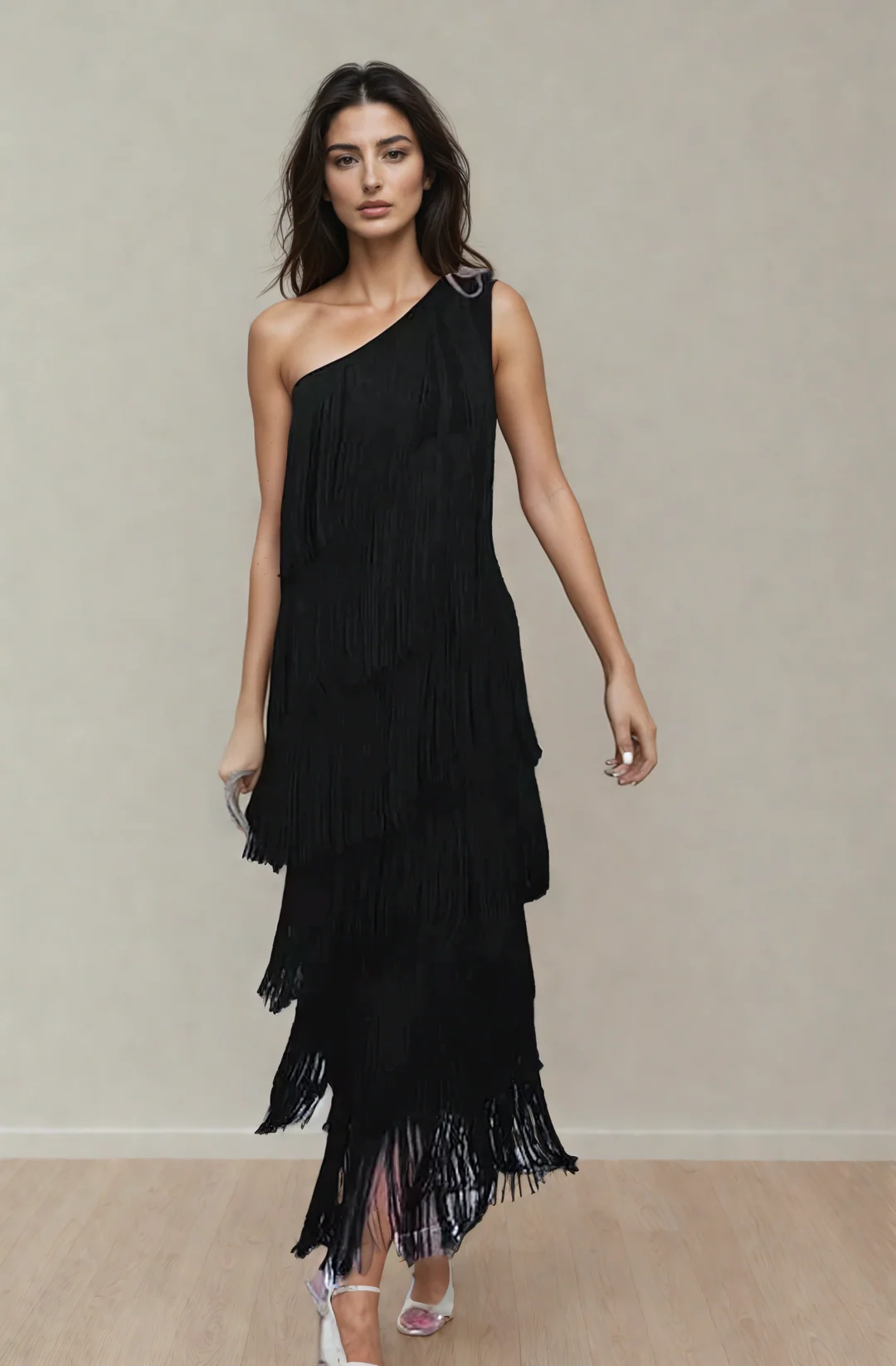 VESTIDO ASIMETRICO CON FLECOS GLAMOUROSO ANA