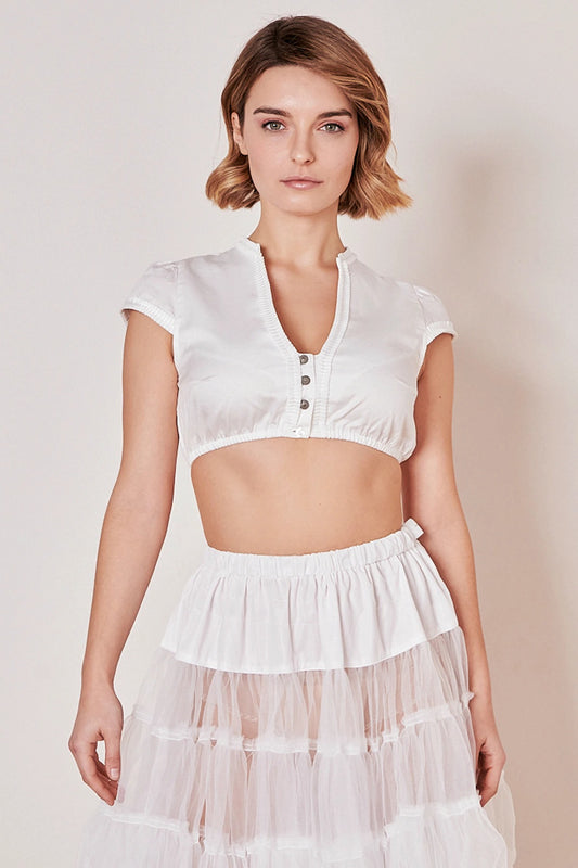 CONJUNTO OUTFIT FEMENINO INSPIRACIÓN TRADICIONAL