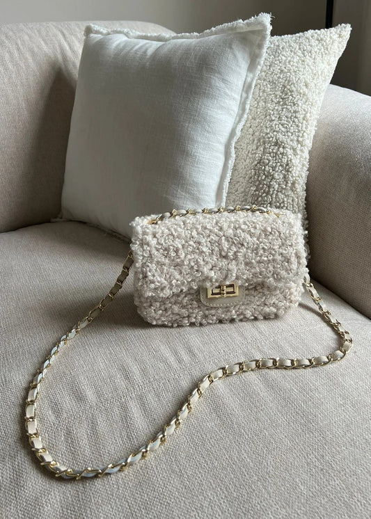 BOLSO ACABADO EN TEXTURA SUAVE